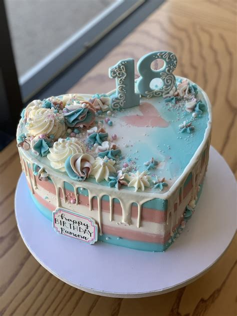 small custom cake near me